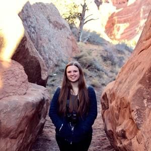 Meet your Posher, Rayna